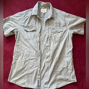 ECKŌ UNLTD men’s button down.